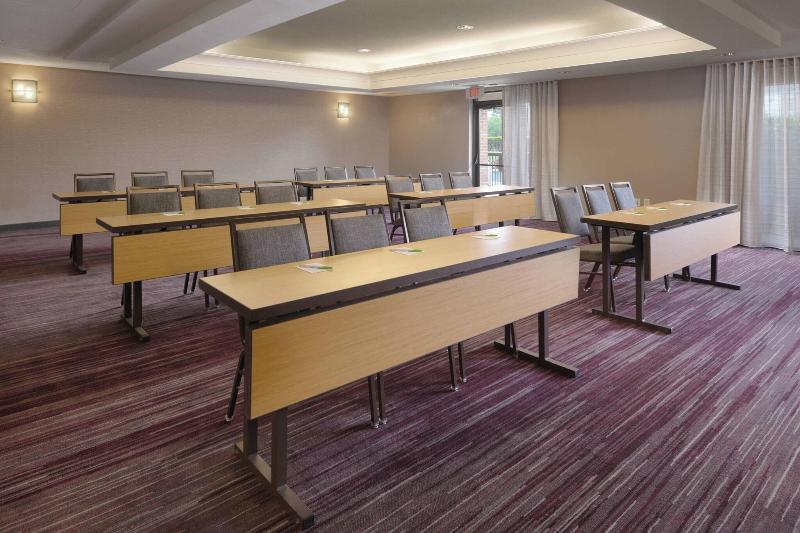 هتل Courtyard By Marriott Houston Northwest