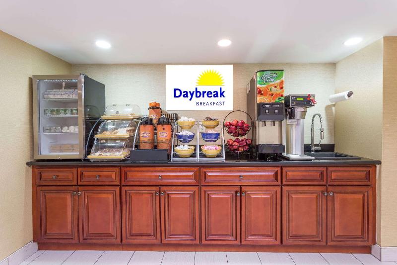 酒店 Days Inn By Wyndham Dumfries Quantico