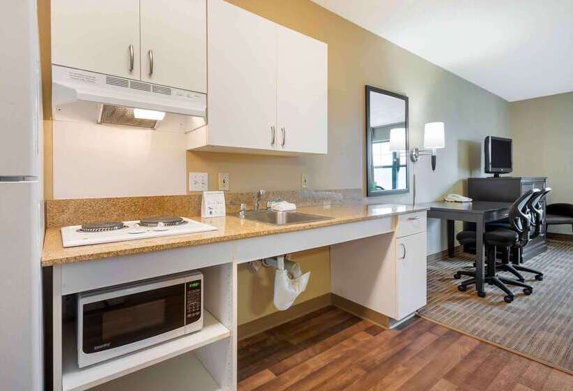 فندق Extended Stay America Suites  Secaucus  Meadowlands