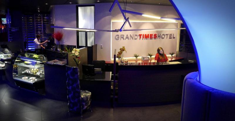 Grand Hotel Times Sherbrooke
