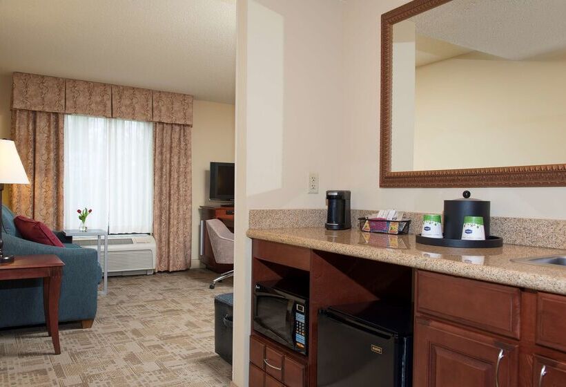 هتل Hampton Inn & Suites Bloomingtonnormal