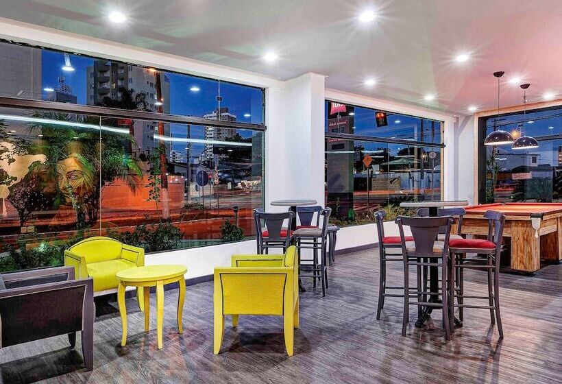 هتل Ibis Taubate