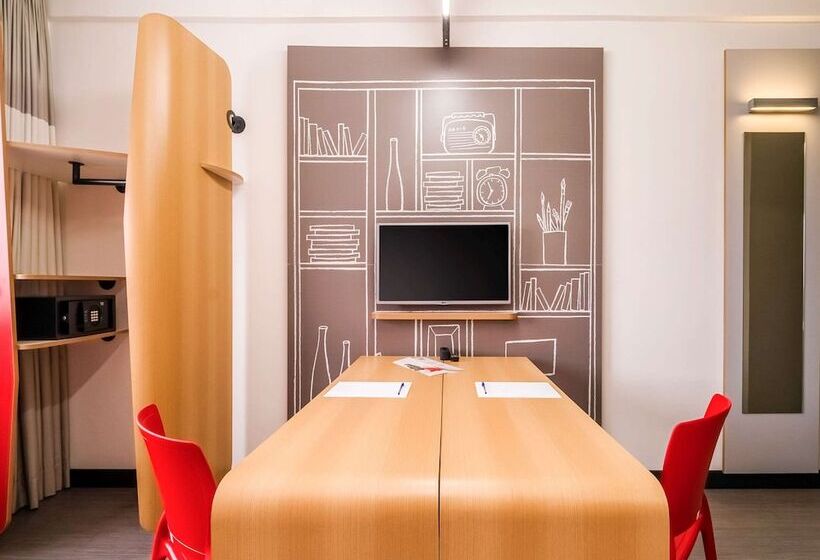 هتل Ibis Taubate