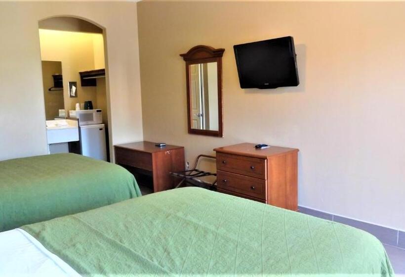 هتل La Copa Inn