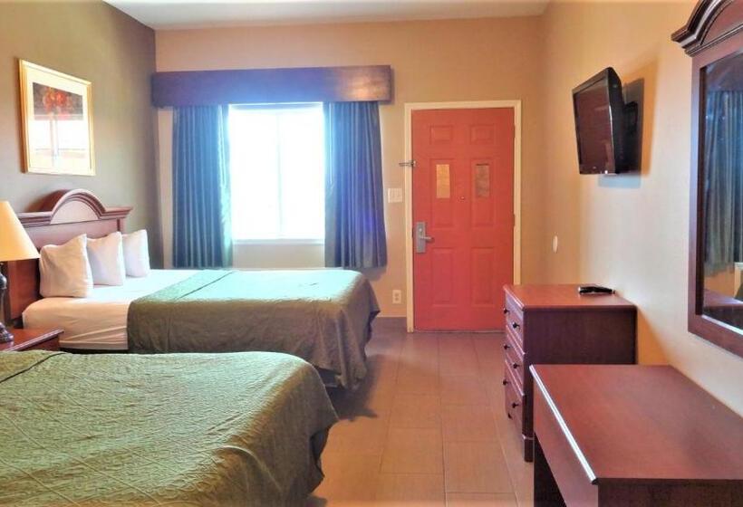 هتل La Copa Inn