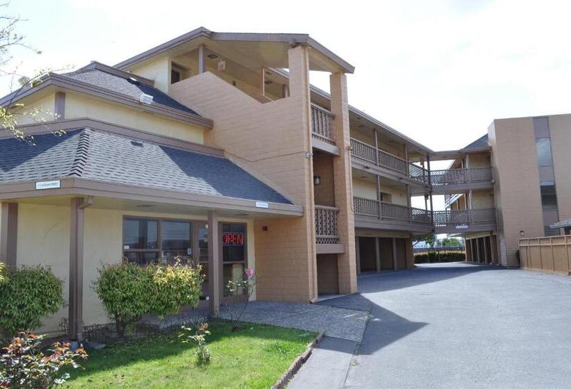هتل Ocean Gate Inn