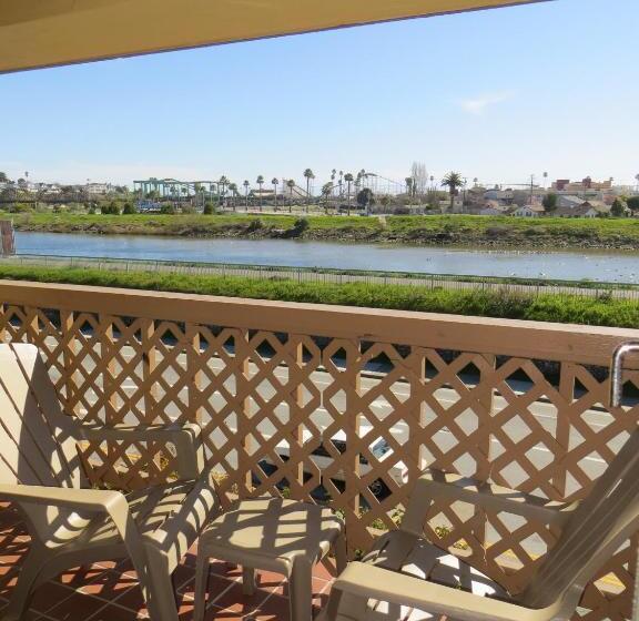 هتل Ocean Gate Inn