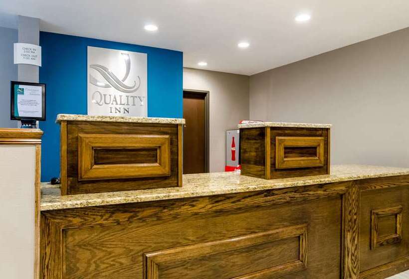 فندق Quality Inn