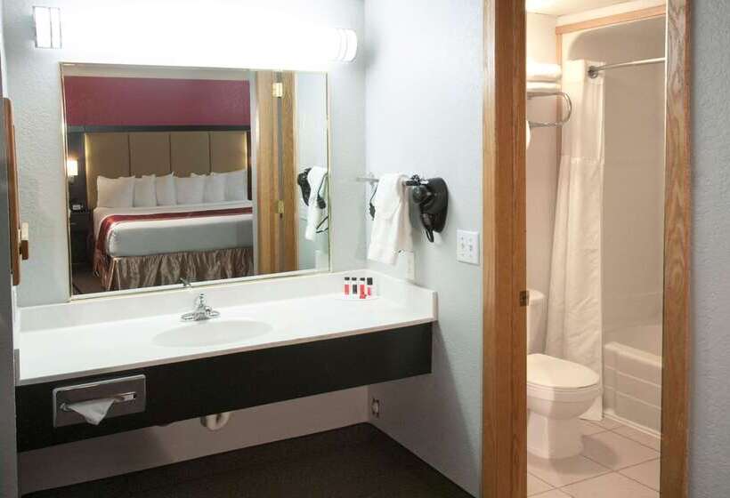 هتل Ramada By Wyndham Keystone Near Mt Rushmore