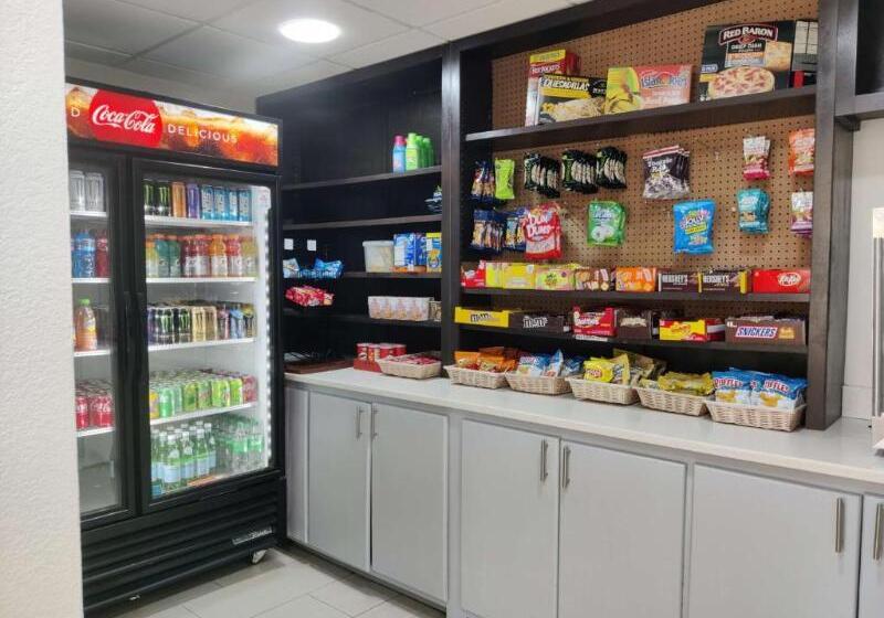 هتل Best Western Atlanta Cumberland Galleria