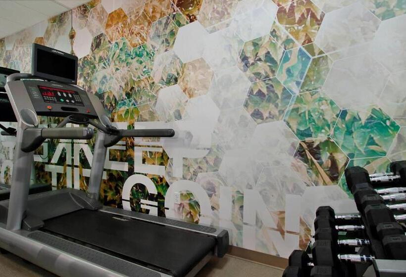 فندق Springhill Suites By Marriott Madera