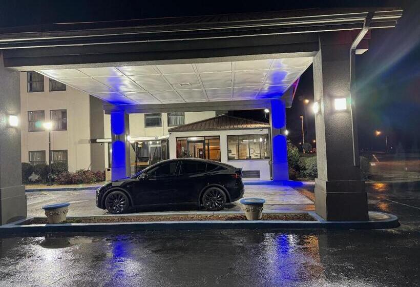 בית מלון כפרי Super 8 By Wyndham Blytheville