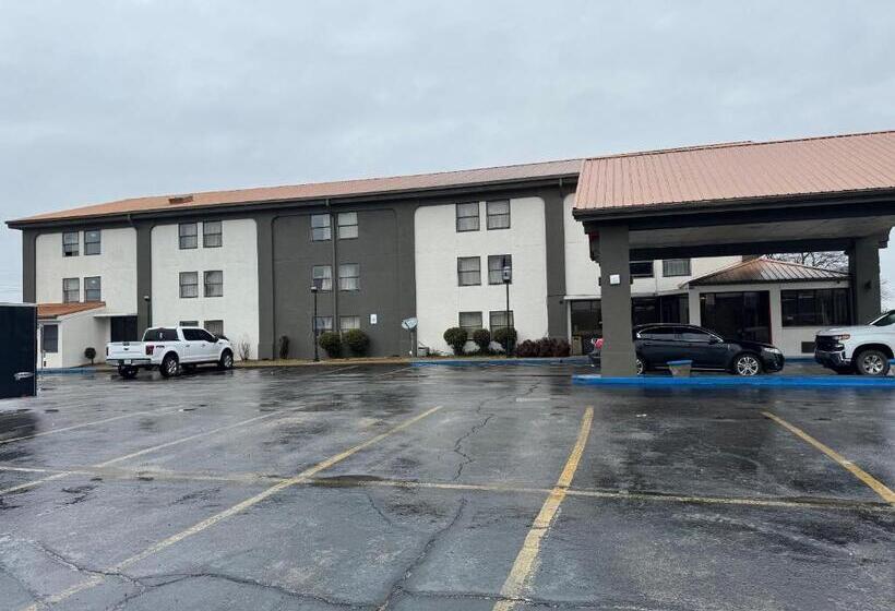 בית מלון כפרי Super 8 By Wyndham Blytheville