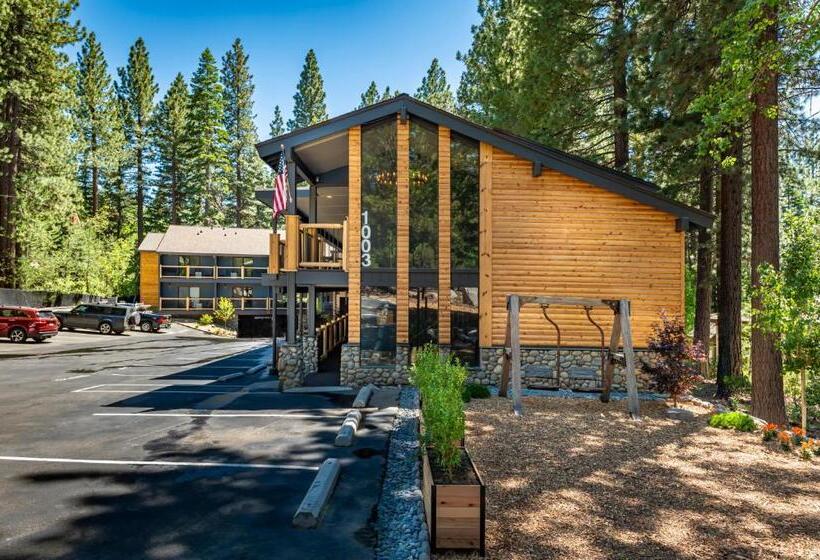 هتل The Incline Lodge