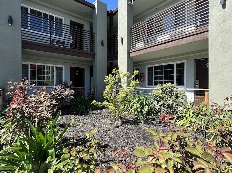 هتل University Inn Chico