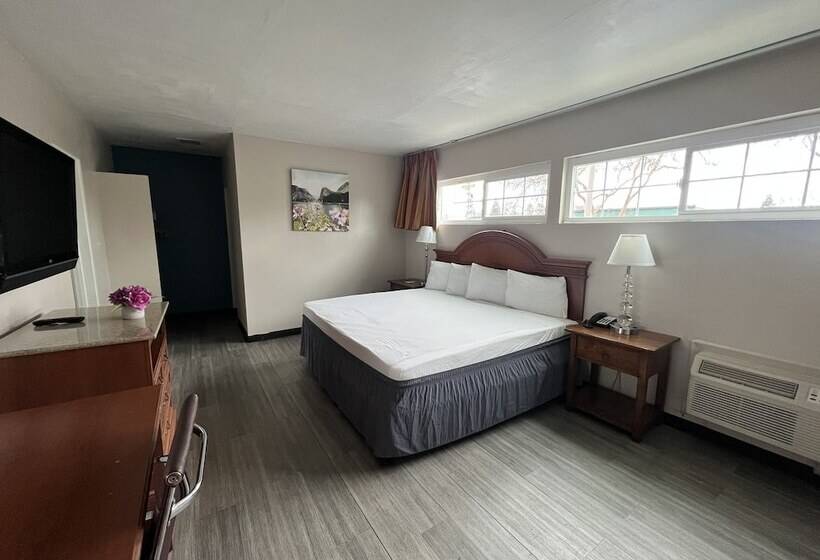 هتل University Inn Chico