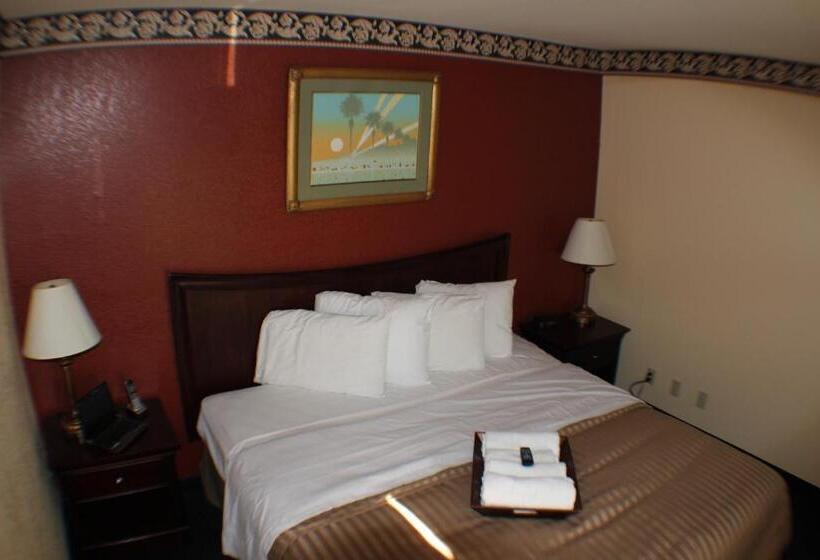 هتل Value Inn & Suites  Harlingen