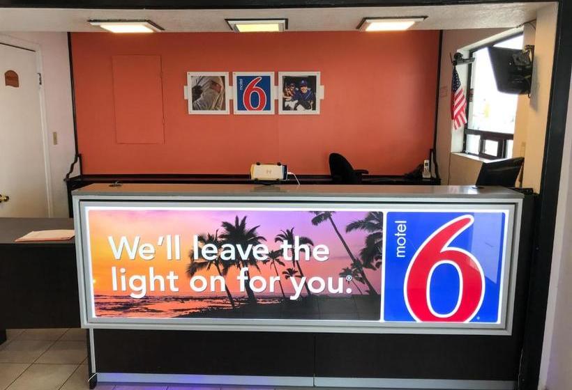 Motel 6 Westley, Ca