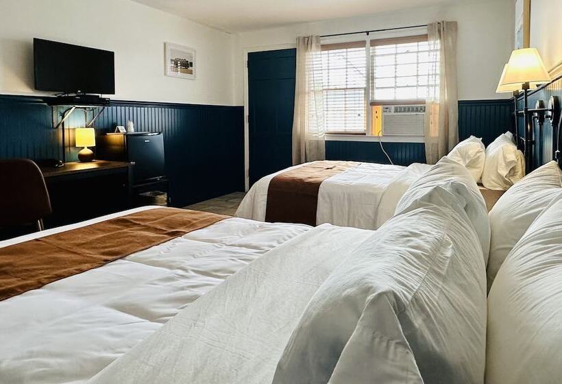 مُتل Budget Host East End Hotel In Riverhead
