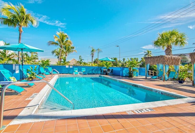 مُتل Latitude 26 Waterfront Resort And Marina