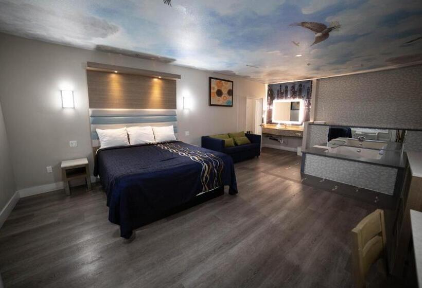 پانسیون Mid City Inn & Suites Pico Rivera