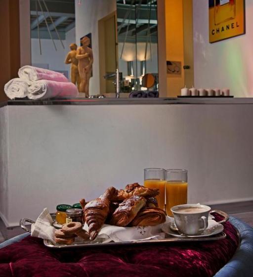 پانسیون Pantheon Relais Luxury