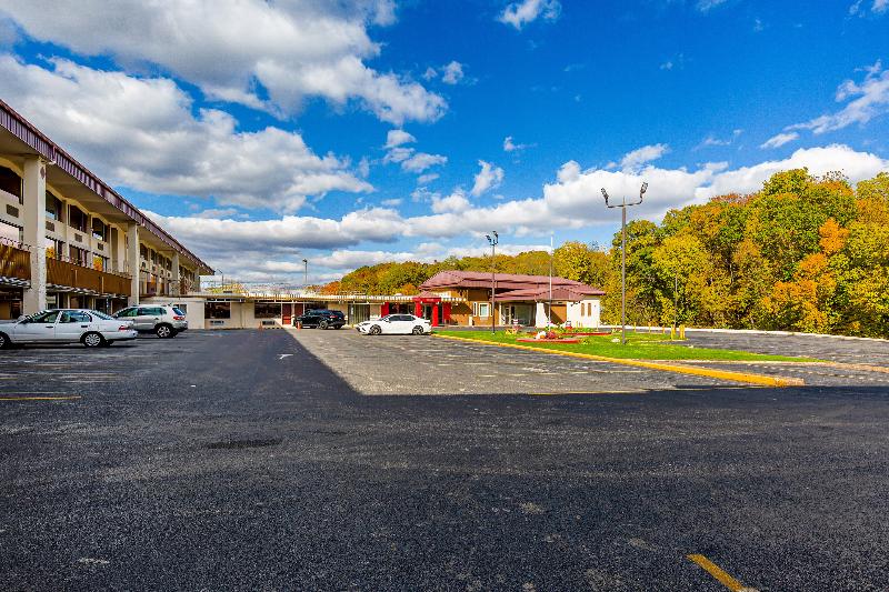 مُتل Americas Best Value Inn Moline