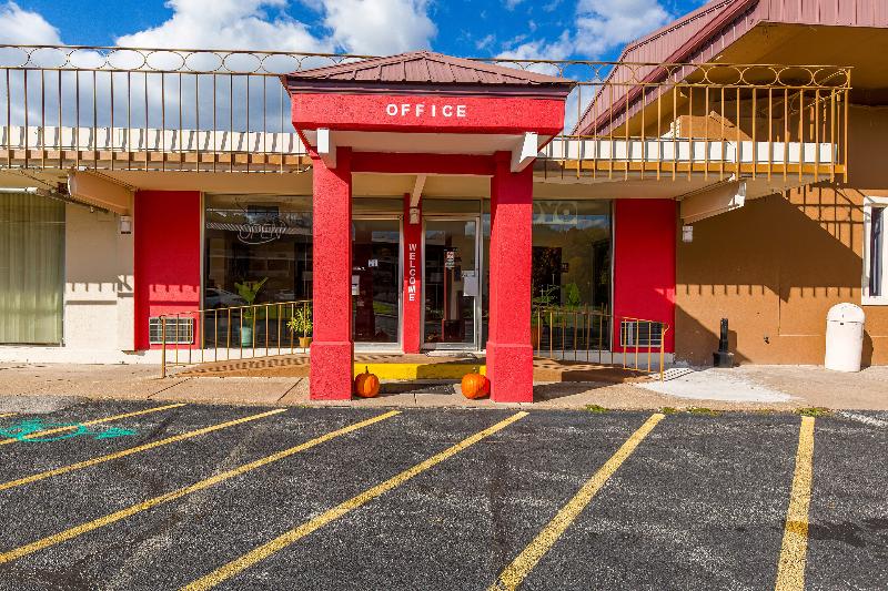 مُتل Americas Best Value Inn Moline