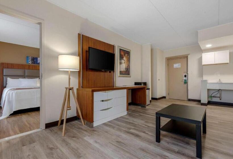 فندق صغير Quality Inn & Suites New Hartford   Utica