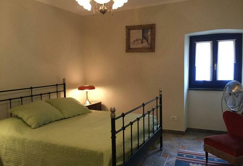 مبيت وإفطار Casa Blù
