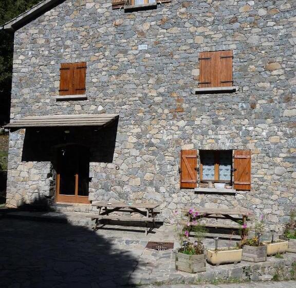 مبيت وإفطار Chambre D Hôte Chez Antoinette Et Charles