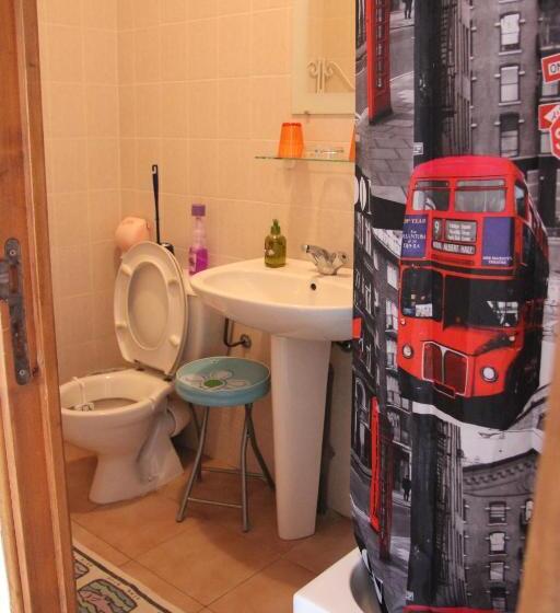 مبيت وإفطار Chambre D Hôte Chez Antoinette Et Charles