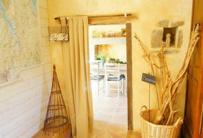 تختخواب و صبحانه Kêr Neizh Breizh   Chambres D Hôtes   Le Petit Châtelier