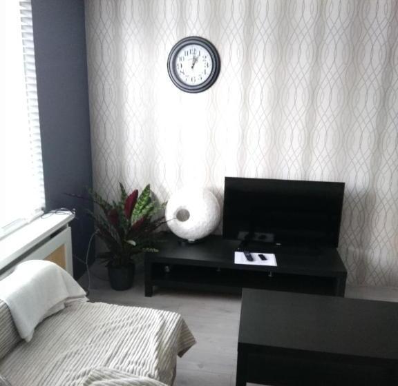 تختخواب و صبحانه Slapen In Dordrecht