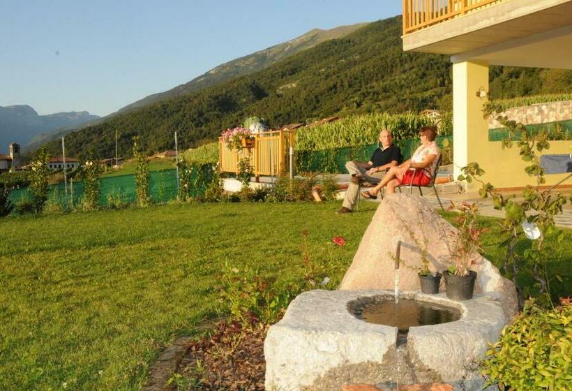 Отель Agritur Campo Fiorito