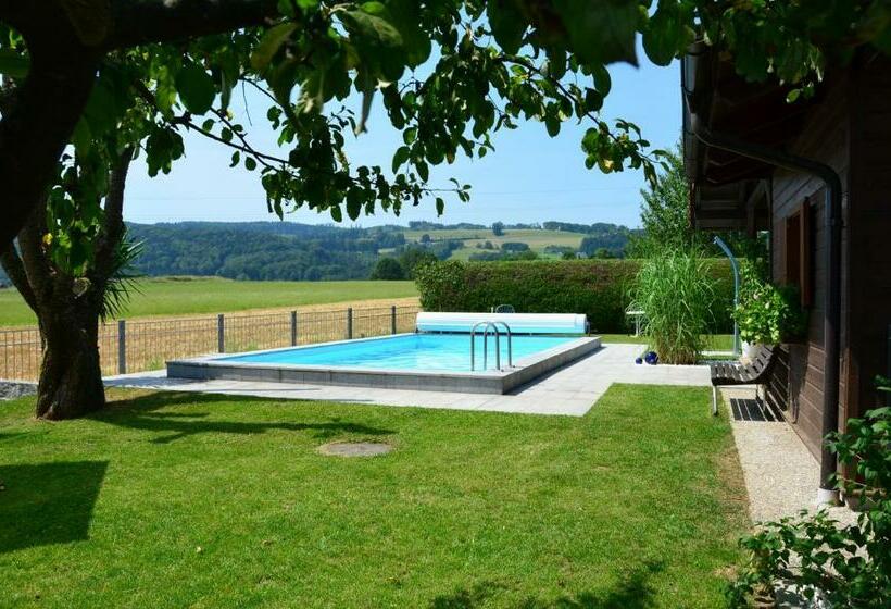 بنسيون Haus Gruber