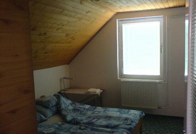 膳宿费 Hársfaapartman és Vendégház