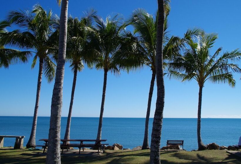 Tropical Beach Caravan Park