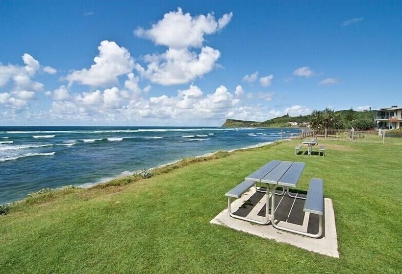 Lennox Head Beachfront Apartments