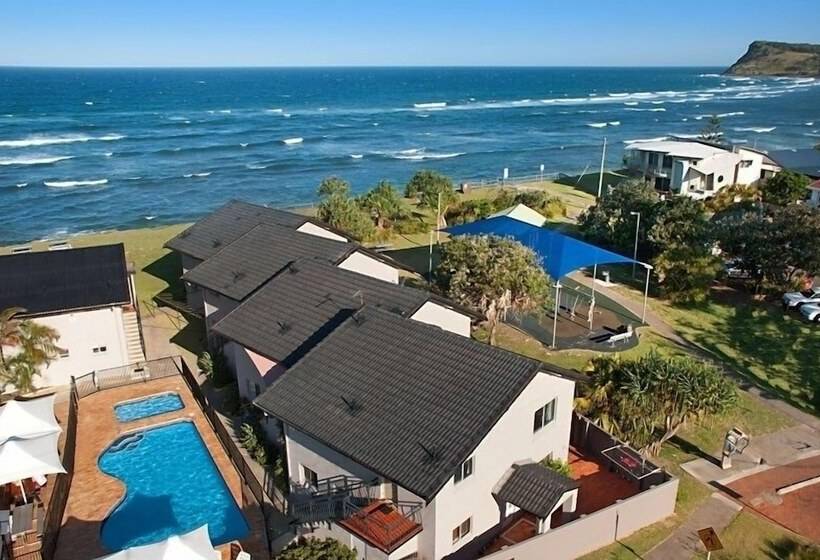 Lennox Head Beachfront Apartments