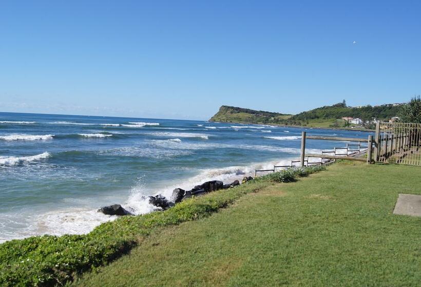 Lennox Head Beachfront Apartments