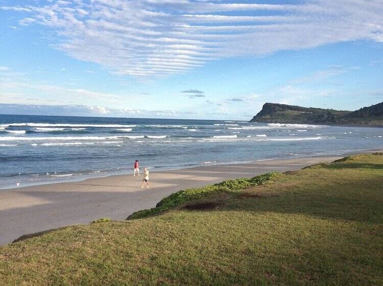 Lennox Head Beachfront Apartments