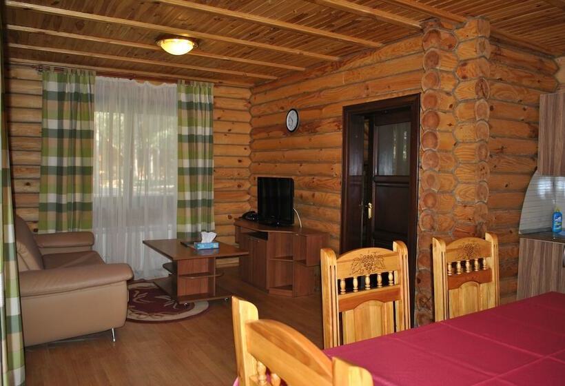 هتل Kompleks Otdykha Elki Palki