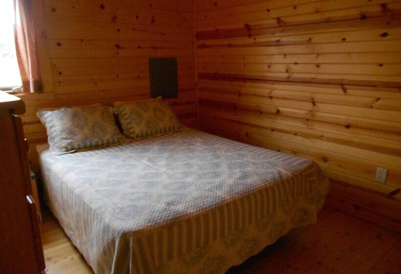 Отель Neshonoc Lakeside Camping Resort