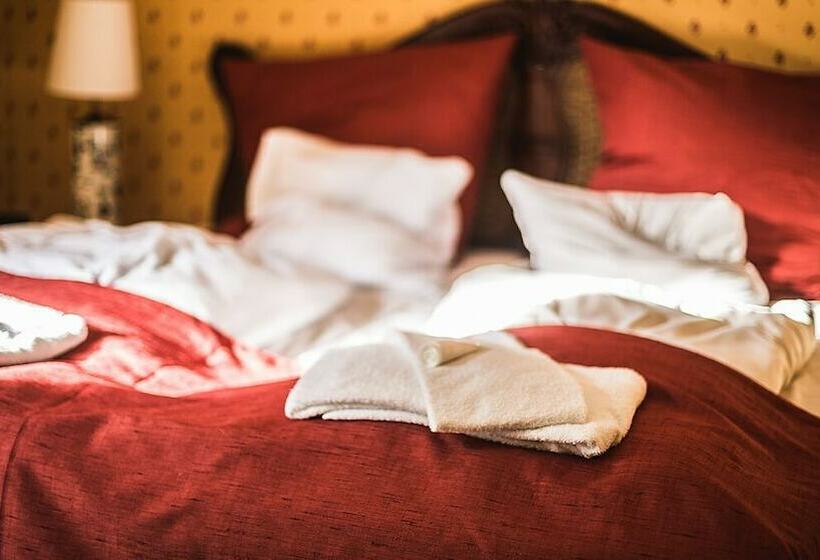 هتل Rudbøl Grænsekro