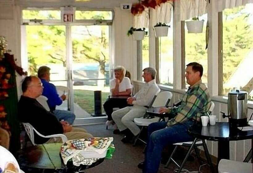 מוטל Ken Bar Lodge