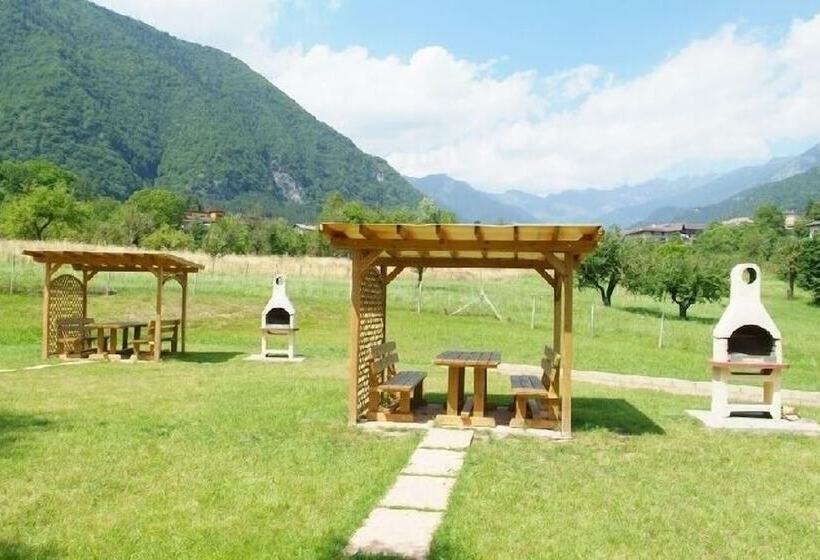 إقامة Lake Project