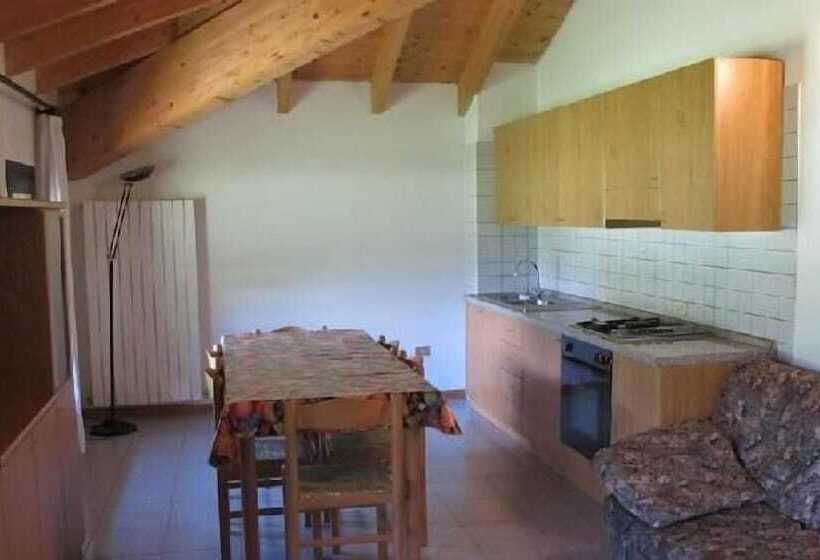 إقامة Lake Project