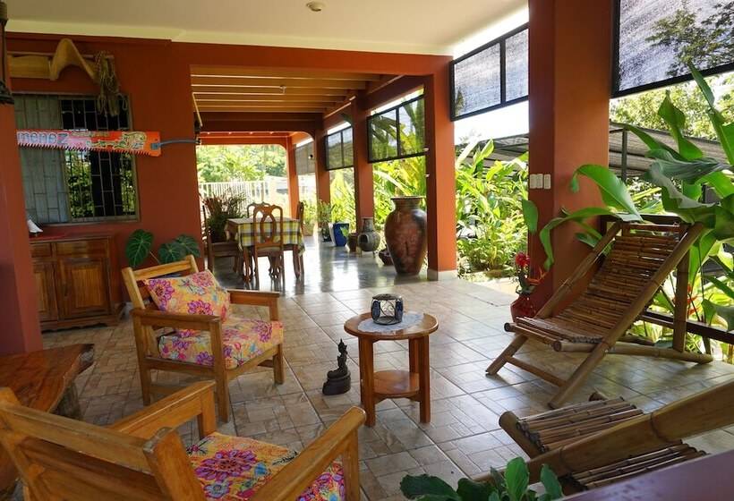 هتل Inn Jimenez