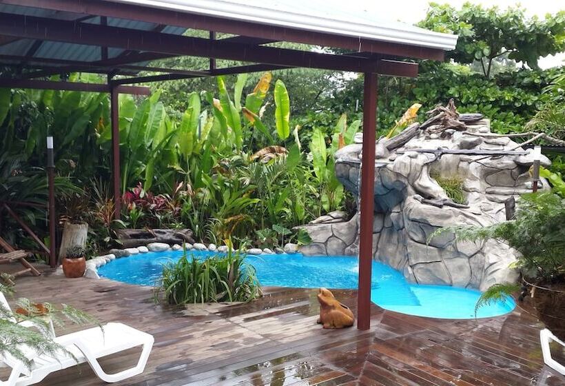 هتل Inn Jimenez